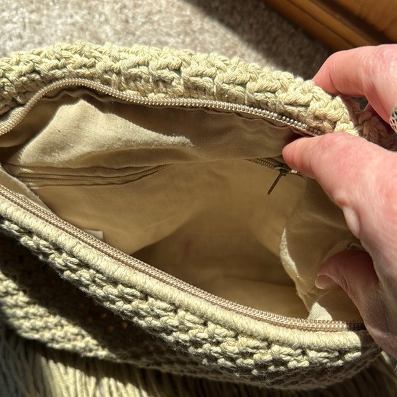 Boho Cream Crossbody Bag with Fringe Tassels Macrame. - Picture 5 of 5